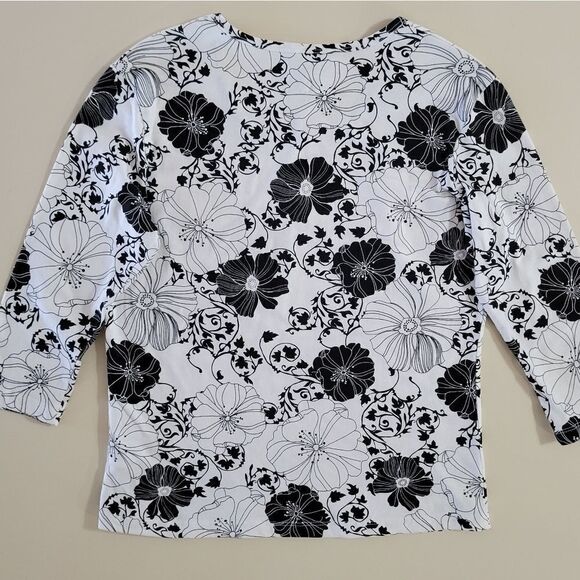 Sun Moda Two-Piece Women's Floral Outfit - Picture 9 of 15